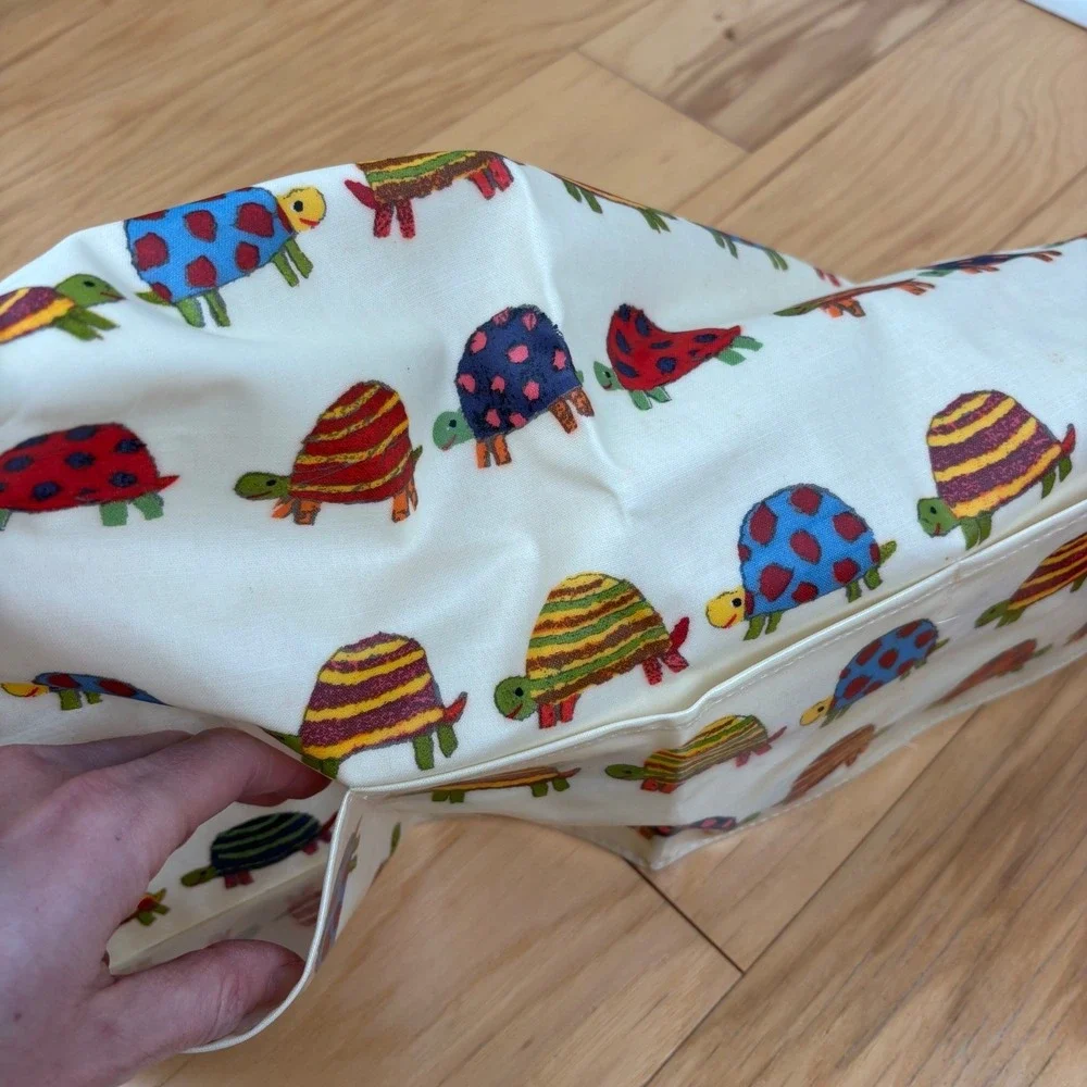 Kids Apron Waterproof Unisex Adjustable Neck Strap Turtles Pockets Cotton w/ PVC